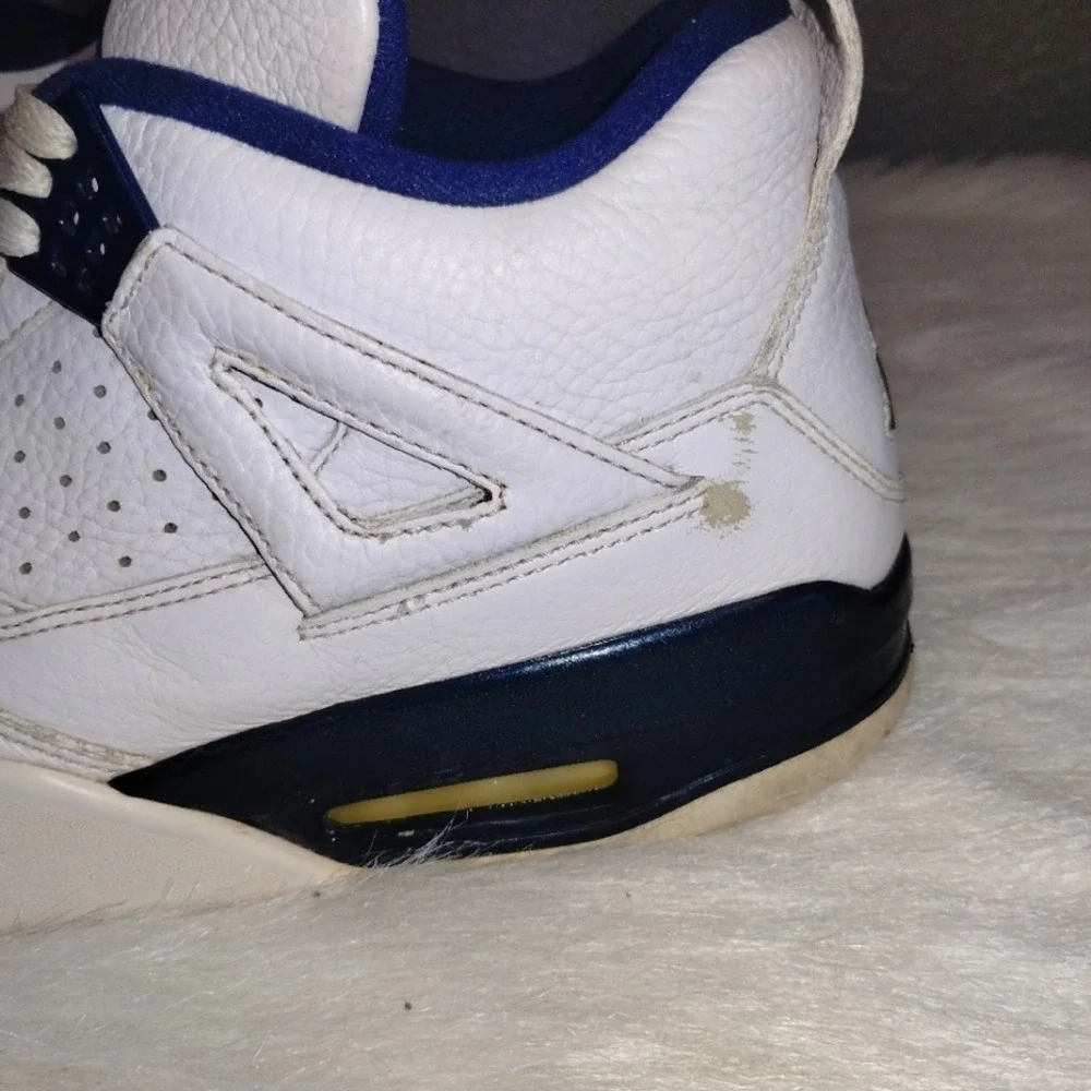 Jordan 4 Retro LS "Legend Blue" color Blue/White size 13 - Picture 11 of 12